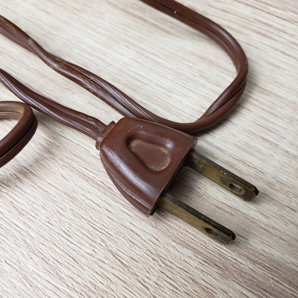 SUNBURST Wall Clock by United 𝅺MID-CENTURY Modern Brass Leaves - Picture 9 of 14